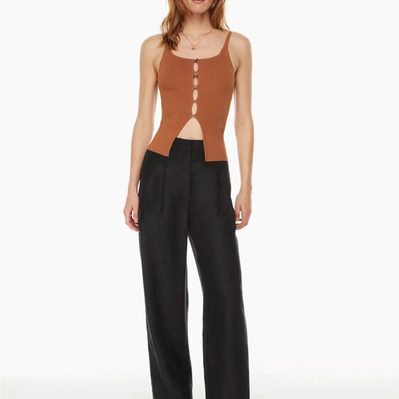 SALE‼️LINEN ARITZIA The Effortless Pant Linen
High-waisted, wide-leg linen pants - Picture 3 of 8